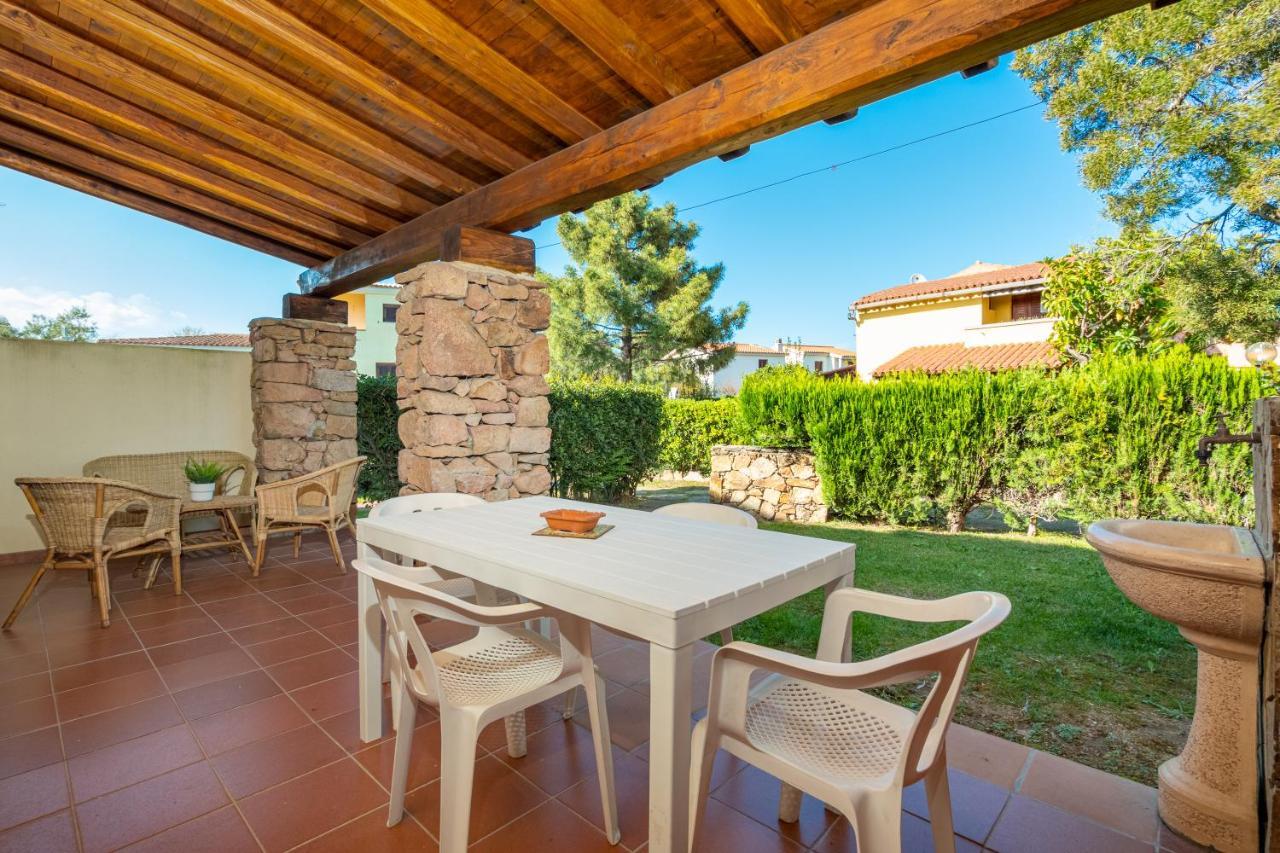 Holiday House Li Piri San Teodoro  Exterior photo